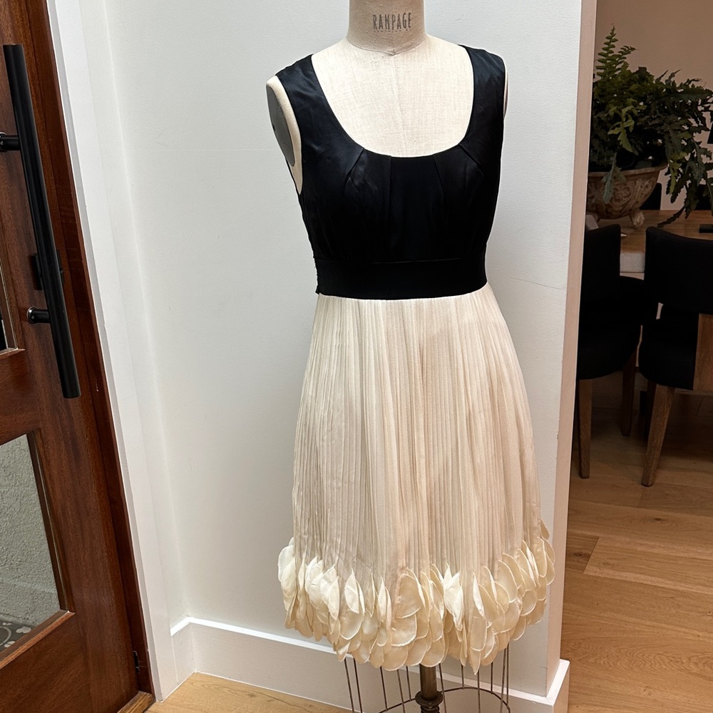 Vintage Mint brand Elegant Black and Cream Dress